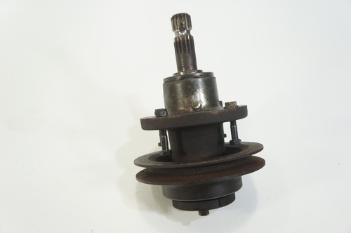 Scag Turf Tiger 3722 zero turn mower pulley shaft - Picture 7 of 7