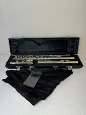 Yamaha YFL-281 Standard In-line G C-Foot Flute