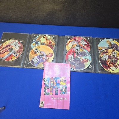 GTA V Grand Theft Auto 5 PC DVD-ROM 7 Disk & Manual    Rockstar Games