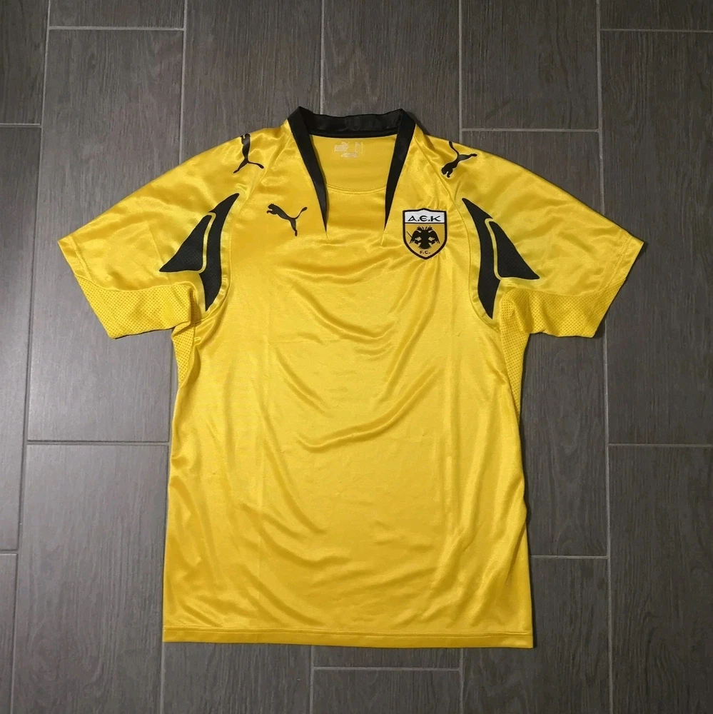 Vintage Retro 2007/08 AEK Athen Trikot Größe: M Fußball Streatwear Puma Sport