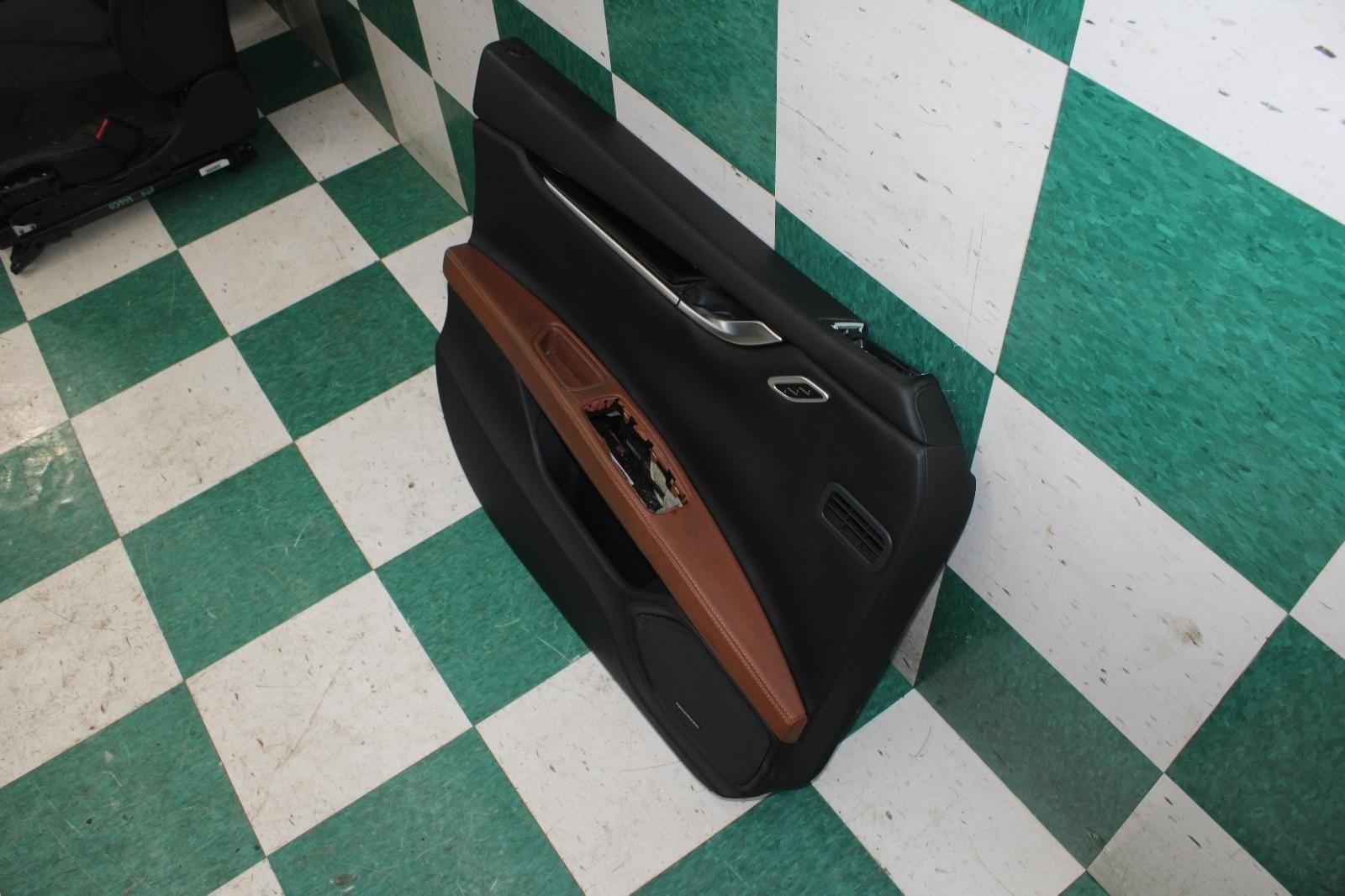 Maserati Ghibli 2014-2017 Front Left Door panel Brown