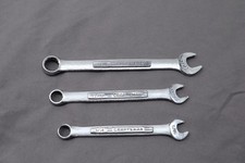 CRAFTSMAN (3) ASSORTED COMBINATION WRENCHES ( 7/16" ,11/32", 5/16" ) VV-44694
