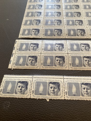 JOHN F. KENNEDY (1964) - Full Mint Sheet of 50 Vintage Postage Stamps-Seperated - Picture 7 of 10