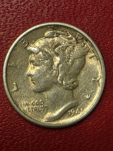 1945 D Mercury SILVER DIME    VERY NICE HIGH GRADE VF/EF  CONDITION SILVER COIN