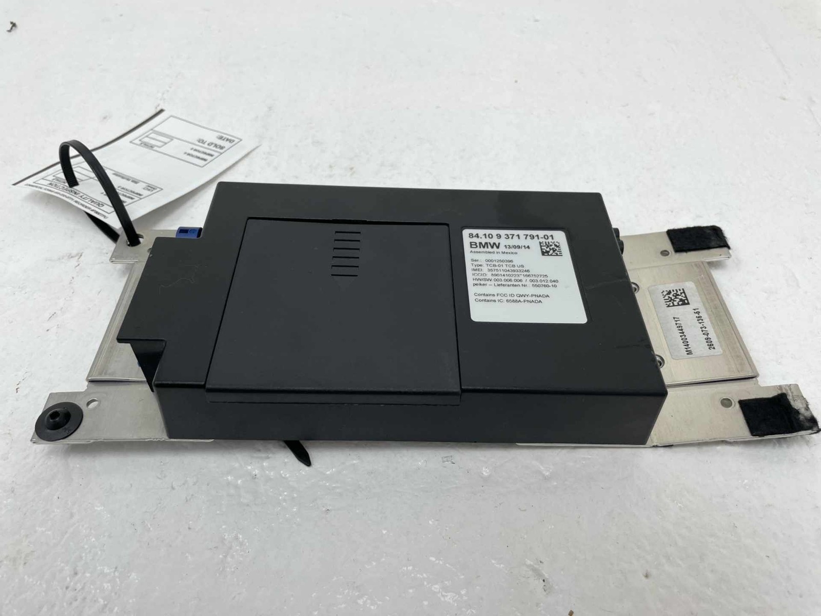 BMW i8 2014-2020 Gateway module