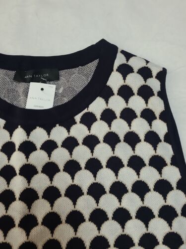 NWT Ann Taylor Women Navy White Scallop Sleeveless Crop Tank Shell Top - Picture 2 of 6