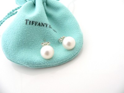 Tiffany \u0026 Co Pearl Earrings Studs 