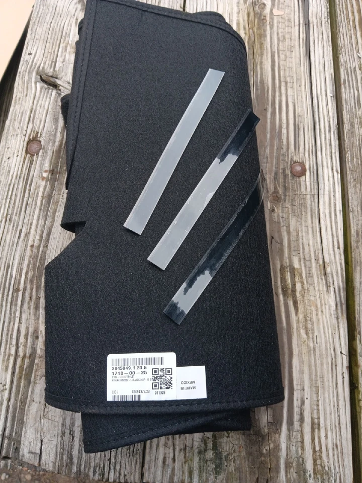 Cubierta de tablero para GMC Yukon 2007-2014, Yukon XL 1500 Sierra 2500 HD, Sierra 35 Foto 4 de 4