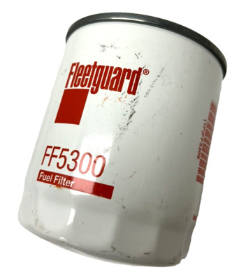 FF5300 OEm Fleetguard Oil Filter Mitsubishi Caterpillar John Deere