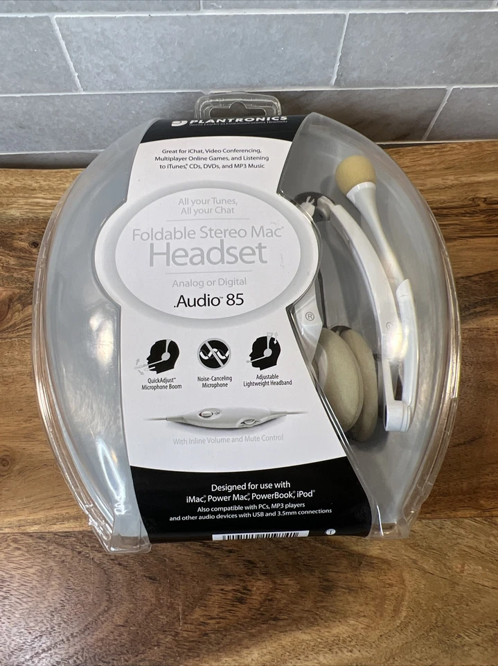 Plantronics Foldable Stereo Mac Headset Audio 85. (Analog Or Digital) - White - Image 2 of 4