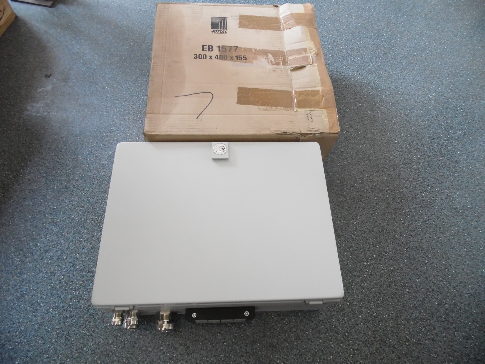 Eb1577 500 Rittal Wandschrank Stahl Ip66 B300xh400xt155mm Mit