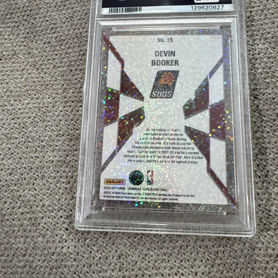 DECK Devin Booker BLANCO BRILLO PRIZM SSP Sun 2023 Elite Rojo INTERNATIONAL POP 1 Foto 4 de 4