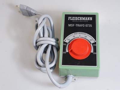 (0434)  Fleischman 6735, MSF-Trafo Gleichstromfahrgerät  geprüft