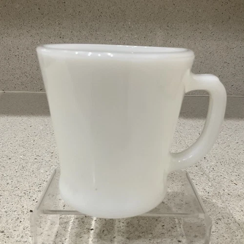 Vintage Anchor Hocking Fire King Milk Glass Handled Coffee Mug