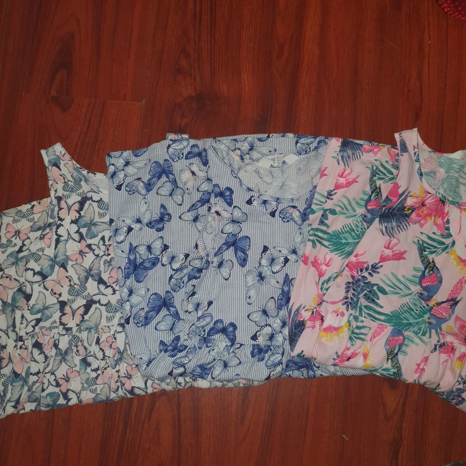 Vestido H&M Niñas Rosa Sin Mangas Loros y Floral Talla 8/10Y Foto 2 de 4