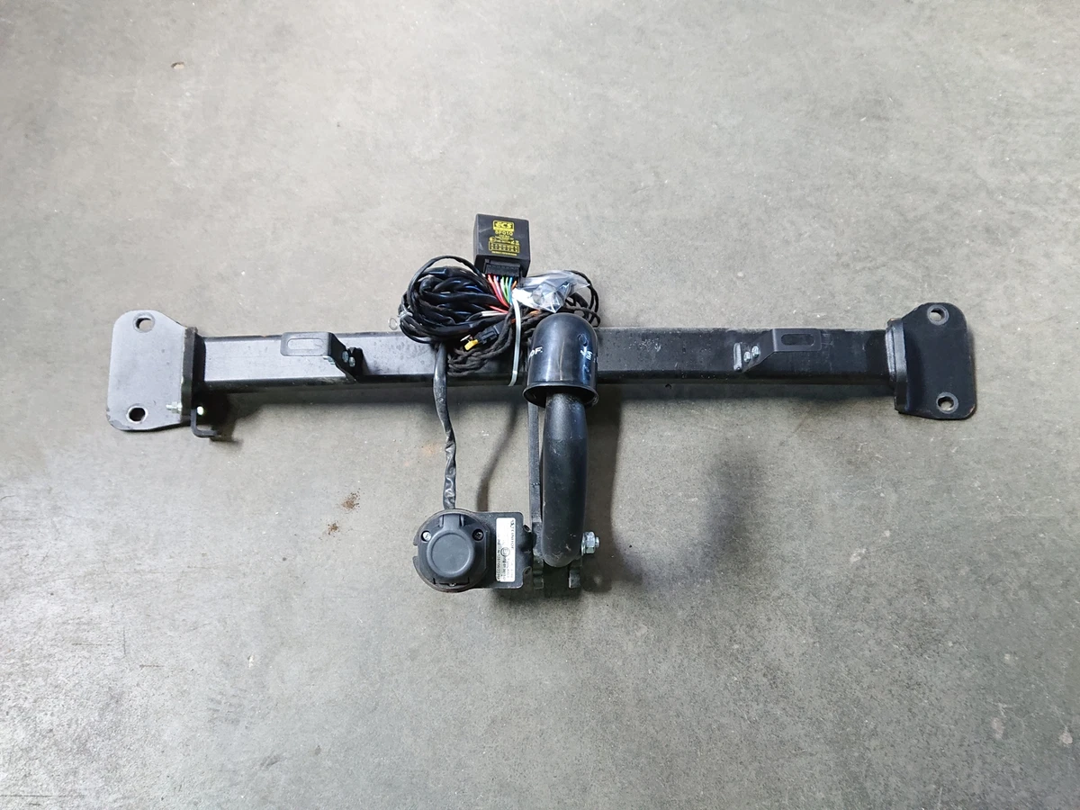 BMW F10 F11 5 SERIES TRAILER TOWING HITCH WITH WIRES BOLT NUT ECU