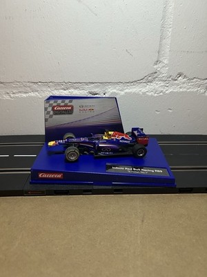 Carrera Digital 132 Infiniti Red Bull Racing RB9 Vettel No.1 Formel 1 30693