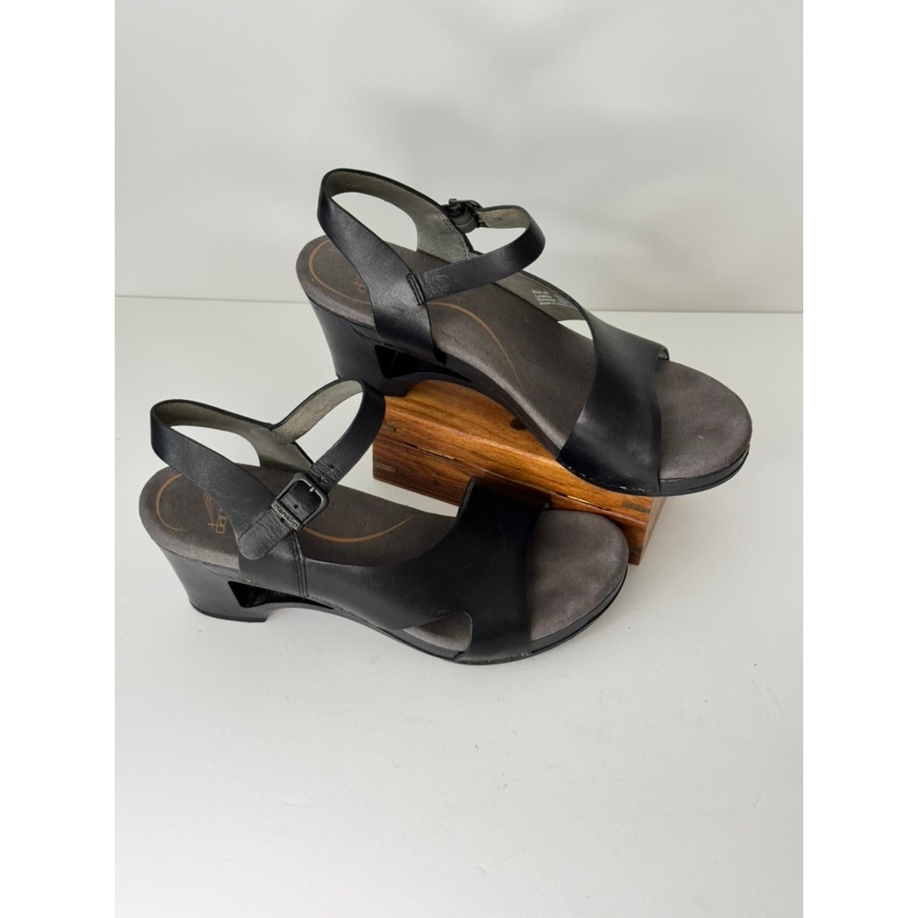 Dansko Women's Black Leather Wedge Sandals Size EU 41 Adjustable Ankle Strap