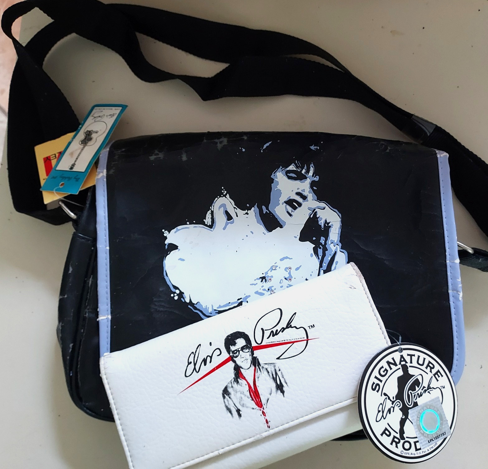 2 / Lot:   Vintage Elvis Presley  Wallet  +  Free Elvis Purse / Handbag