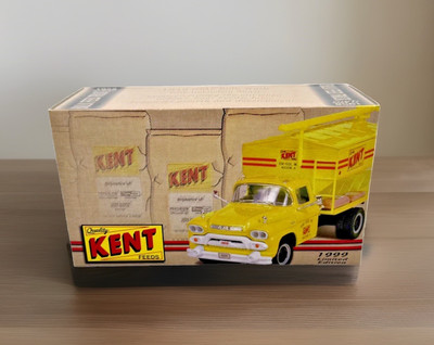 1998 First Gear LE Kent Feeds 1958 GMC Bulk Truck with Unloading Auger New