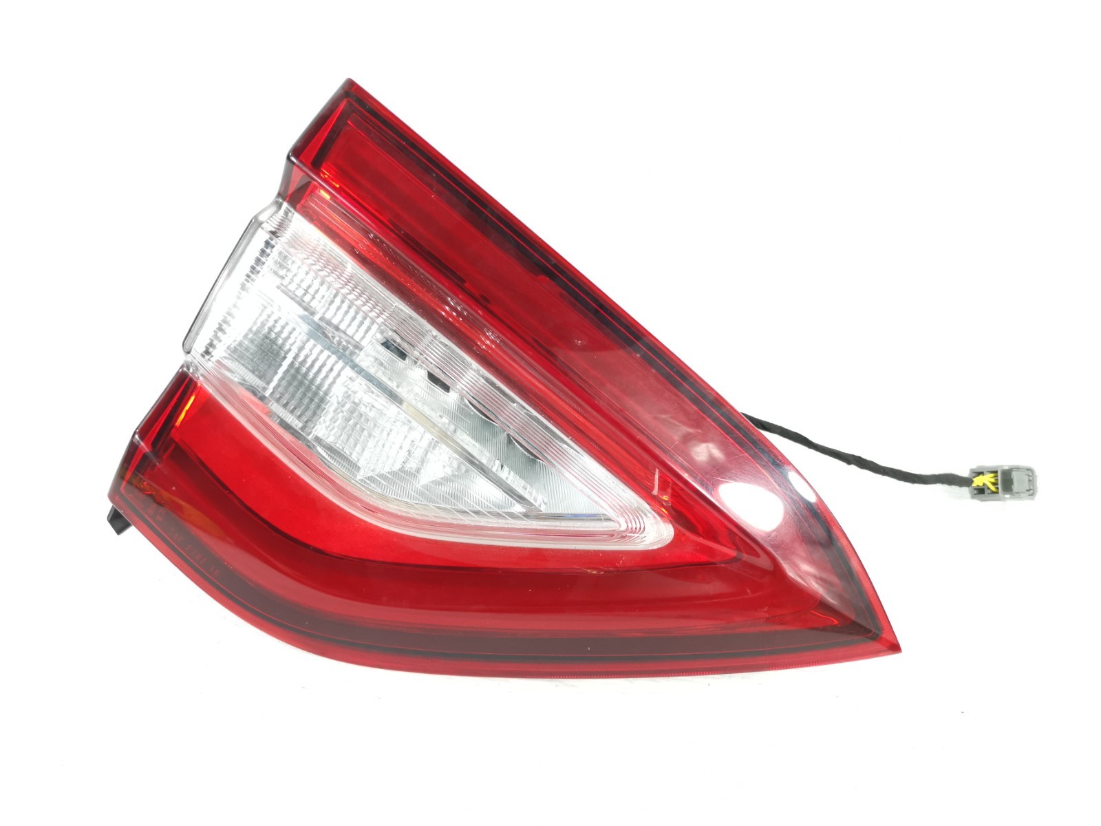 Maserati Levante 2018 AWD AUTO 3.0 L Rear Left Inner Tail Light Lamp 670100870