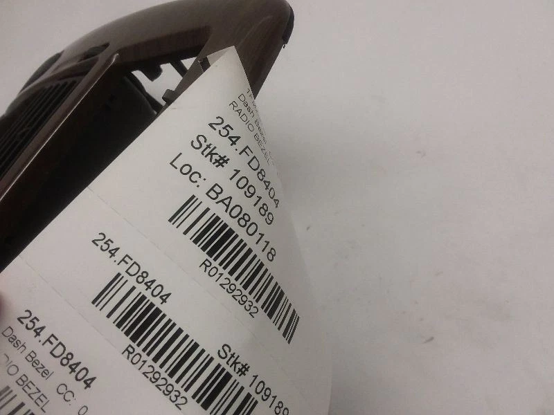 04 2004 Ford Explorer Radio Dash Bezel Trim Air Vents Wood Grain - Image 4 of 4