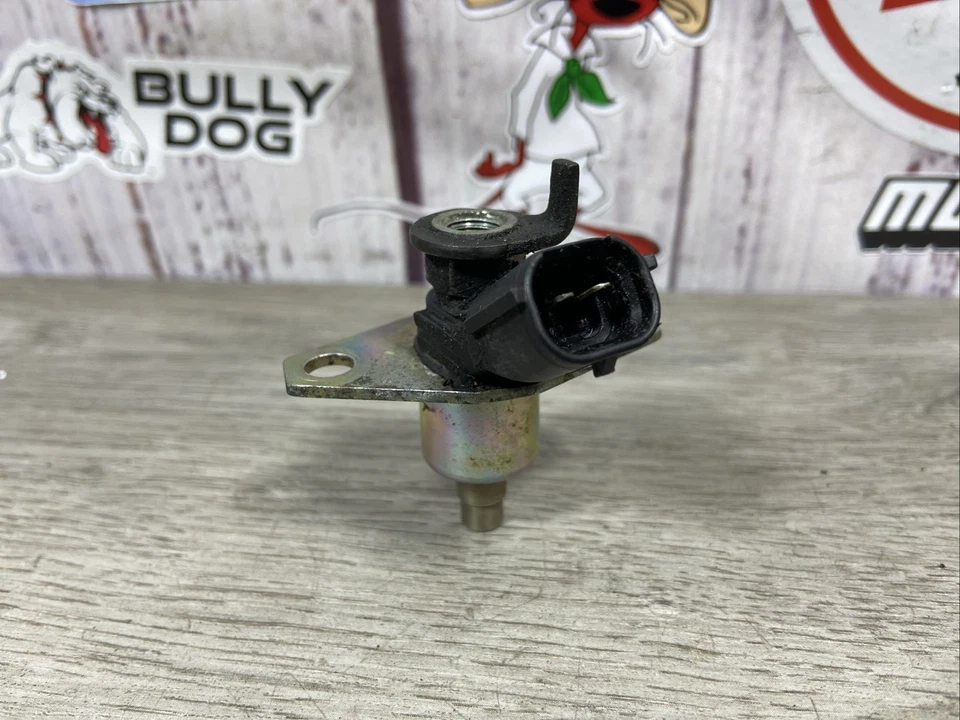 Fuel Injection Cold Start Valve Denso for 90-92 Toyota Corolla Celica Geo - Imagen 2 de 4