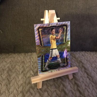 Panini Select Soccer 2017-2018 James Rodriguez Columbia in the clutch card