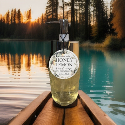 Aroma Aria Honey Lemon Lux Hand Soap W/Essential Oils Honeycomb Glass 16oz USA