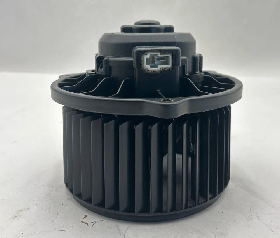 Conjunto de ventilador de motor soplador KIA SOUL 2021-2024 2,0 L OEM 97113H8000 con 24 k millas Foto 4 de 4