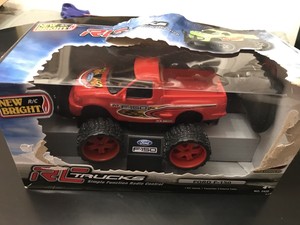 Details About New Bright Rc Trucks Ford F 150 Nib