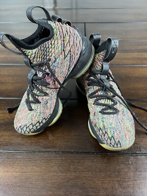 Nike Lebron James 15 Shoes Four Horseman Fruity Pebbles Youth Size 6Y 922811-901