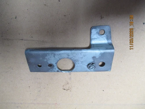 1970-1981 FIREBIRD RIGHT DOOR INNER MIRROR SUPPORT BRACKET. USED GM OEM