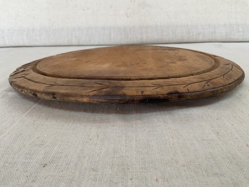 Primitive Antique Carved Wood Round Bread Cutting Board W/Wheat Accent 11” - Picture 7 of 22