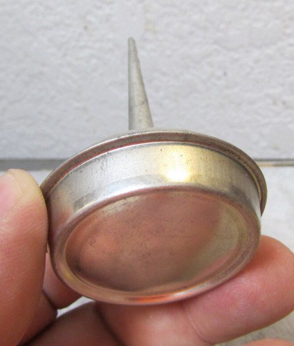 Lata engrasadora de metal prensa pulgar tamaño bolsillo vintage, 3 pulgadas de alto, funciona bien - Imagen 3 de 3