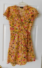 Jessica Simpson Golden Rod Tie Wrap Dress Size S Yellow Floral Ruffle