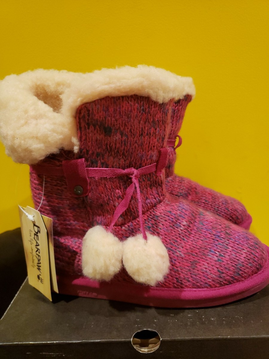 NWT Bearpaw Girl Boots, Pom Berry, Size Youth