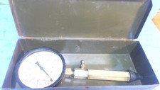Vintage- Allen-- Compression Tester- Gauge- G4 -in Case--works-no Paper Work