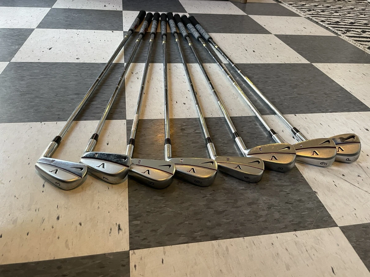 Nike Victory Red Forged TW Blade Iron Set 3-PW, Mens RH