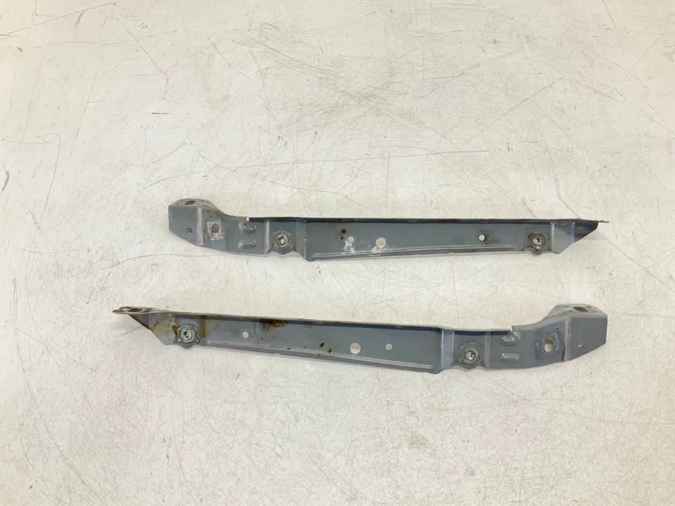 00-06 MERCEDES-BENZ CLASE S W220 S430 Par de soportes guardabarros delantero izquierdo y derecho CM Foto 3 de 4