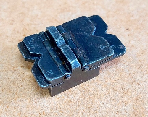 Vintage 4 leaf rifle sight