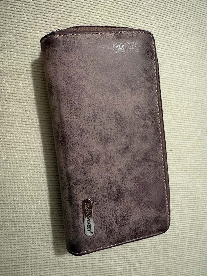 Бумажник женский Montana West фиолетовый с заклепками вестерн - Изображение 4 из 4