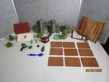 Vintage Louis Marx Fort Castle More