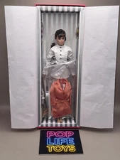 2011 Integrity “A Girl I Know Named Holly Golightly Breakfast at Tiffany’s” NRFB