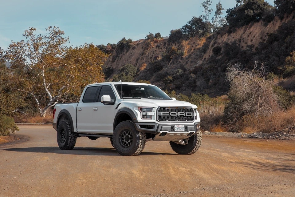 Rueda 17" KMC KM544 Mesa 17x8,5 6x135 0 mm negro satinado gris tinte para Ford Lincoln Foto 4 de 4