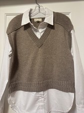 Womens size small sweater. Gently used, 2 months old.