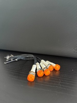 Arcolectric Amber 177 125V 1/3W Used Pack of 5