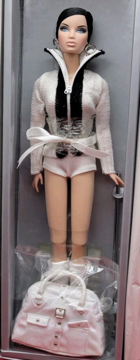 Integrity Toys Fashion Royalty Kyori Sato Glam Slam By Jason