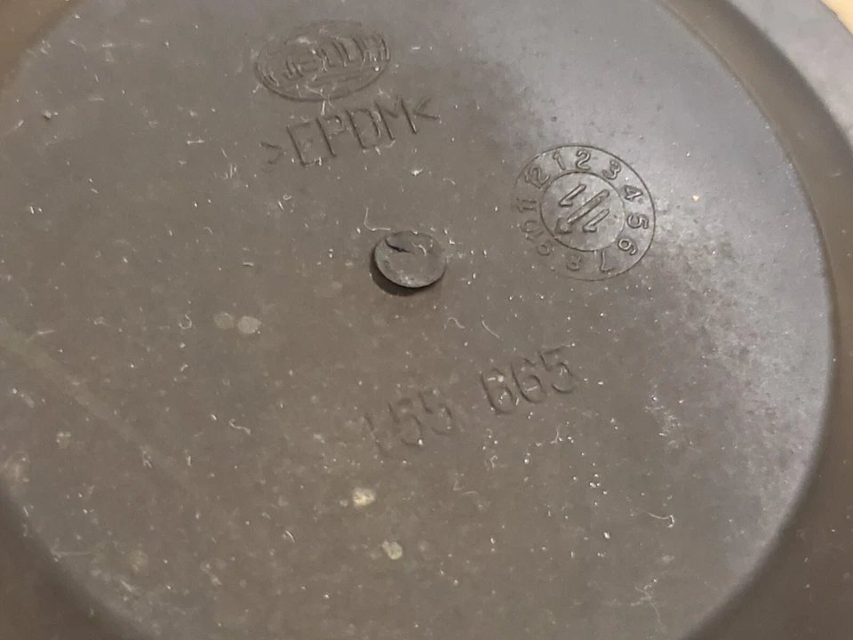 2010 2011 2012 Lincoln Mkz Headlight Bulb Cover Caps Rubber Hella 160184 155665 — 第 3/4 张图片