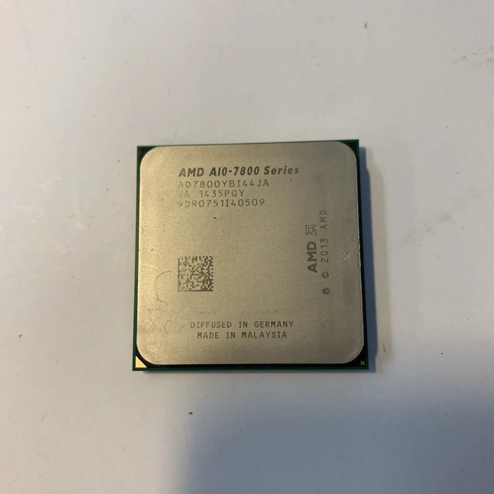 AMD A10-7800 3.50Ghz Quad-Core 4MB 4-Threads Socket FM2+ CPU P/N: AD7800YBI44JA - Image 2 of 3